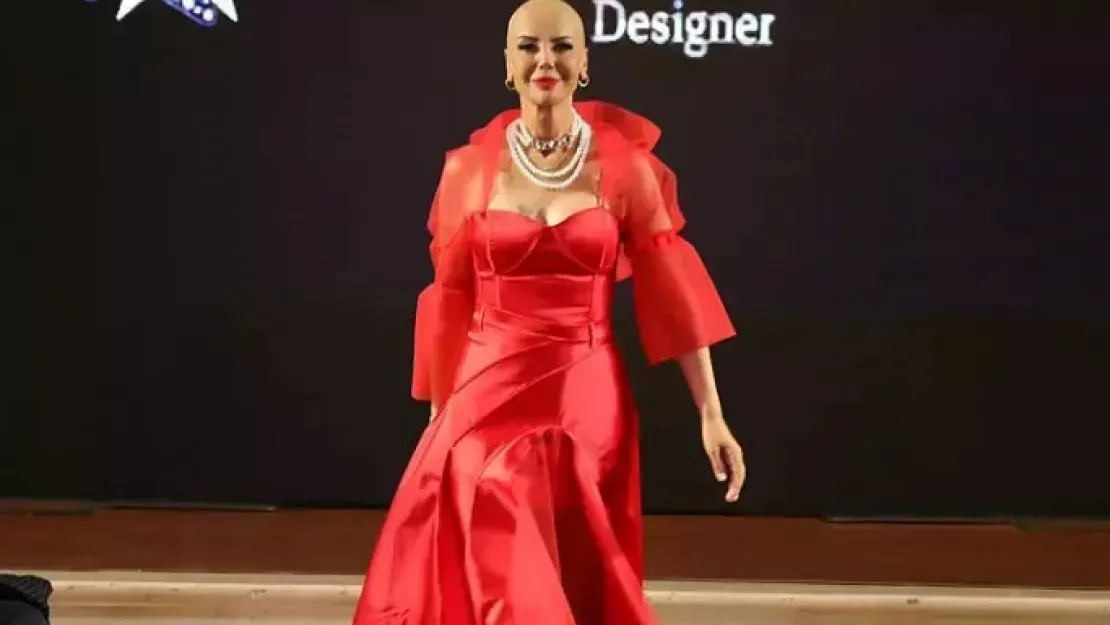 Tanyeli Milano Fashion Week'te İlgi Odağı Oldu