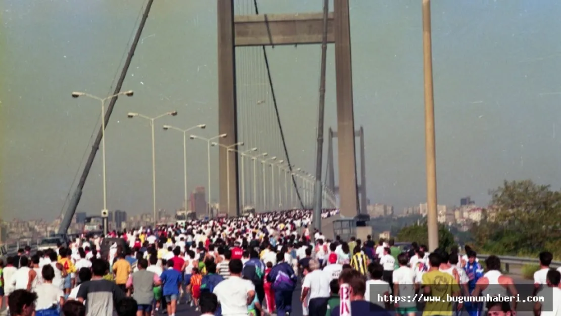 Cumhuriyet'in 100. Yılında Koşulacak Olan İstanbul Maratonu'nda 'Yüzyılın Koşusu' Heyecanı