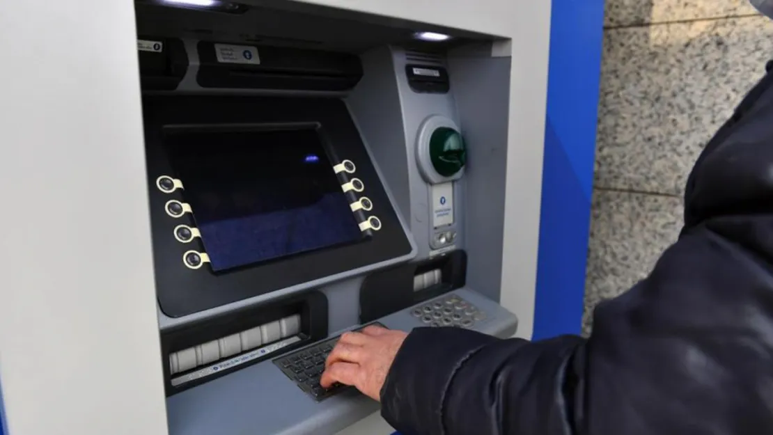 ATM Güvenliği Yükseliyor Yüz Tanıma Teknolojisi ile İşlem Yapma Zorunluluğu