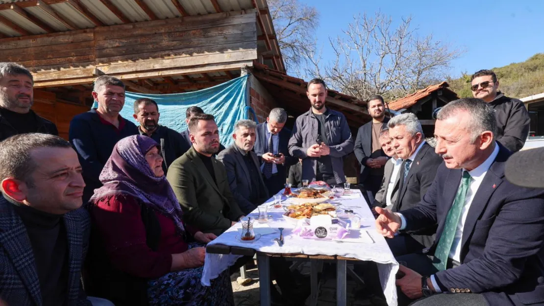 Başkan Tahir Büyükakın, Şerife Teyzeyi kırmadı Davete icabet etti