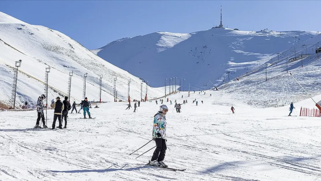 En Fazla Kar Palandöken'de! Kar Kalınlığı 111 cm Olarak Ölçüldü!