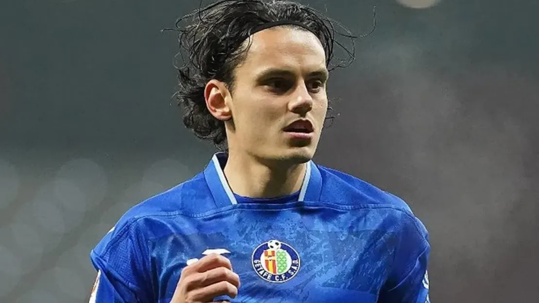 Enes Ünal Kimdir?