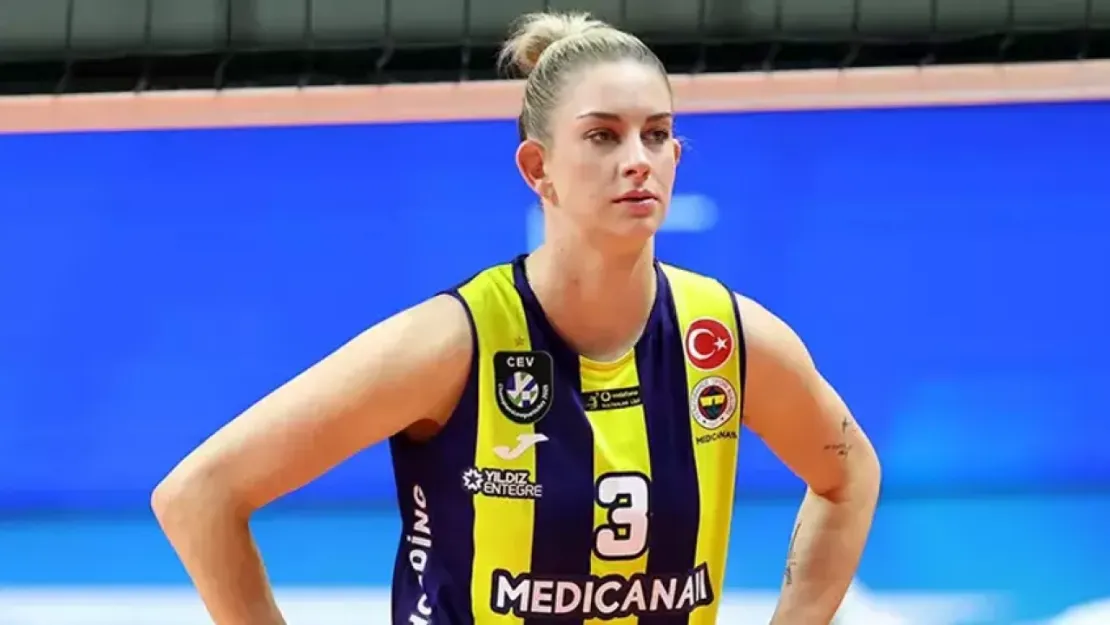 Fenerbahçe Voleybol Takımı'nda Kötü Haber: Magdalena Stysiak'ın Elinde Kırık Tespit Edildi