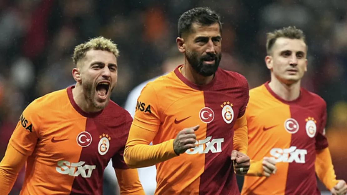 'Galatasaray-Rizespor 2-1 Maç Özeti: Osimhen'in Gol Şovu ve Heyecan Dolu Dakikalar!'