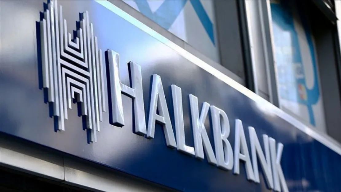 Halkbank'tan çalışanlarına 1 aylık sürpriz maaş ikramiyesi