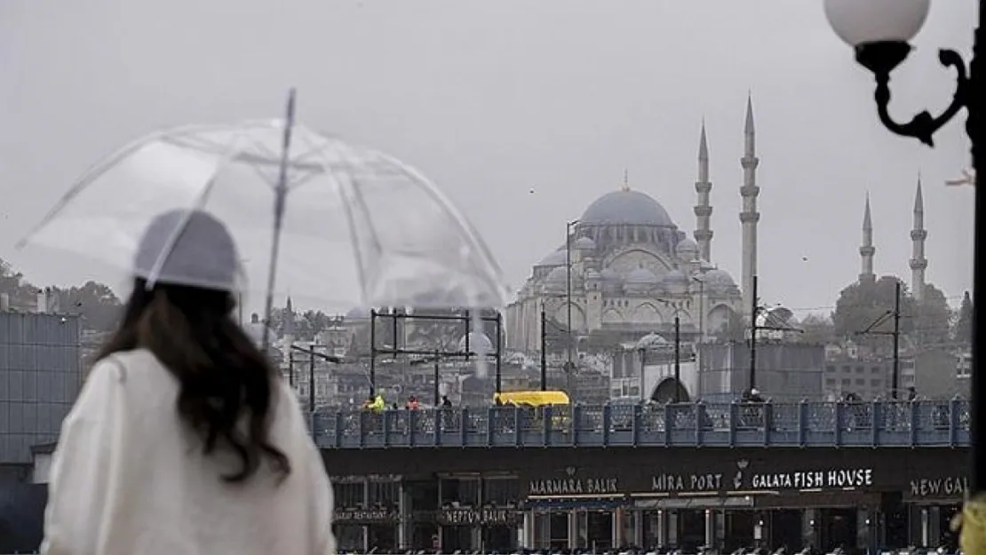 İstanbul'da Kar Yağışı Nedeniyle Okullar Tatil Edilmeye Başladı: Sultangazi İlk Tatil Kararı