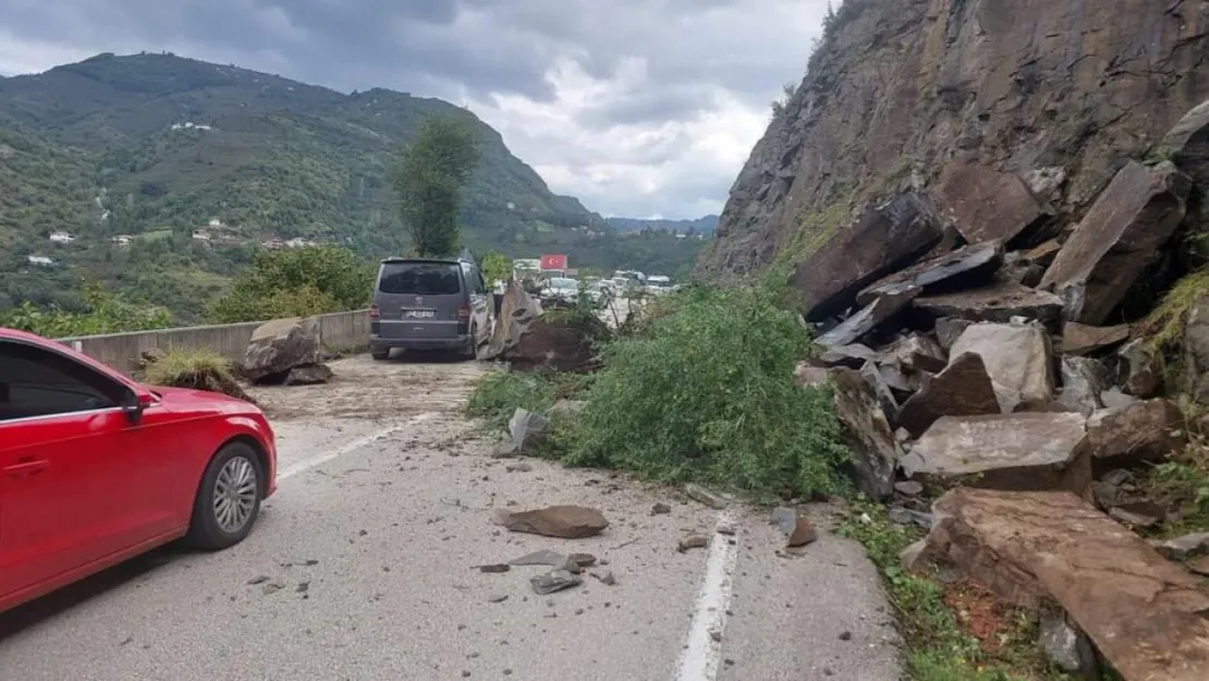 Karadeniz-Akdeniz Karayolu Ulaşıma Kapandı