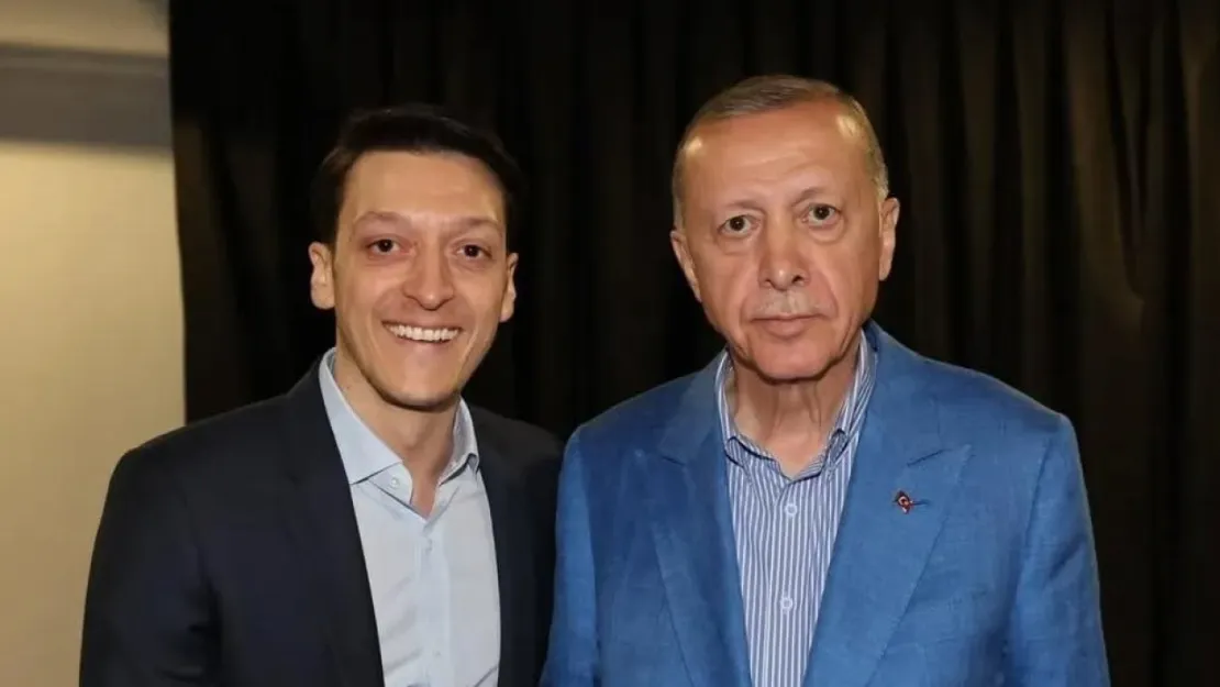 Mesut Özil'den AK Parti MKYK Sonrası İlk Açıklama: