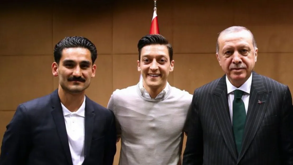 Mesut Özil: 'Uygur Türkleri Zulmünü Duyurmak İçin Büyük Bedel Ödedim'