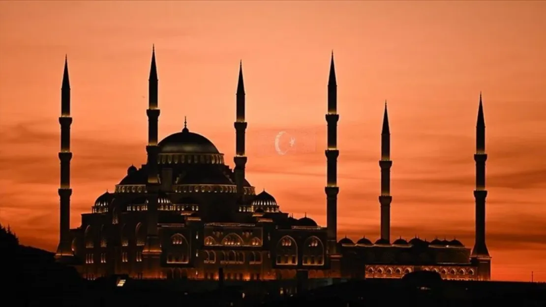 Ramazan Ayı İmsakiye ve Namaz Vakitleri 2025 İftar, Sahur ve Teravih Saatleri Kaçta?