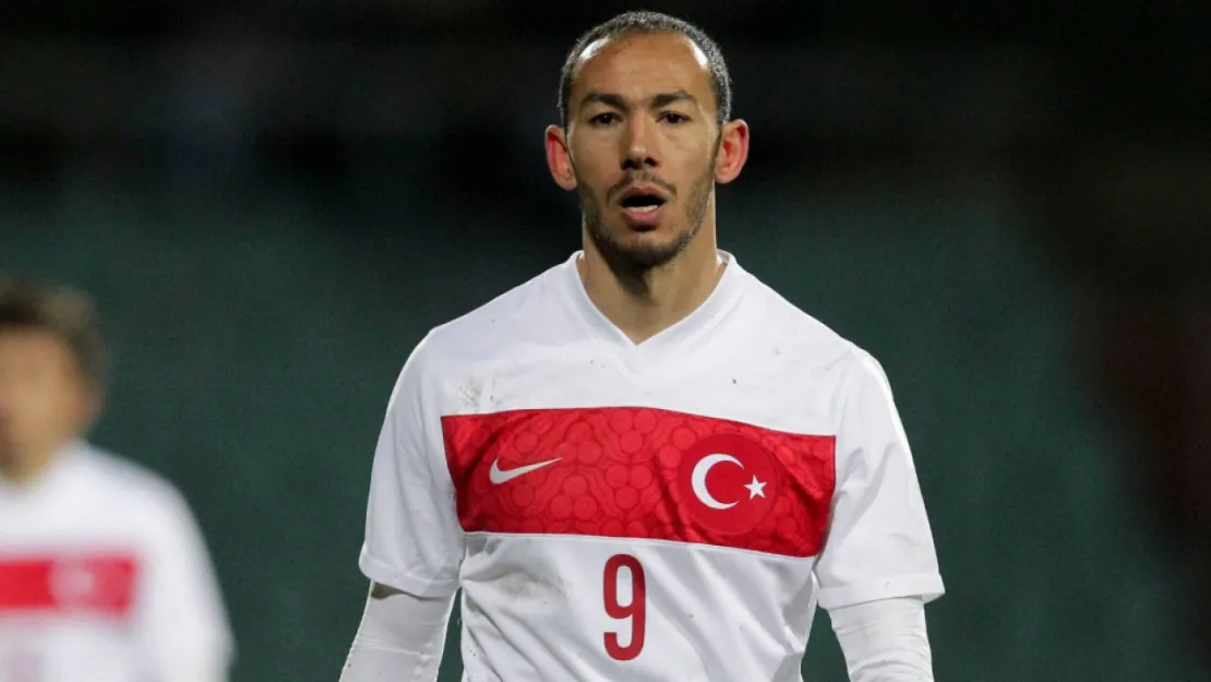 Umut Bulut Kimdir?