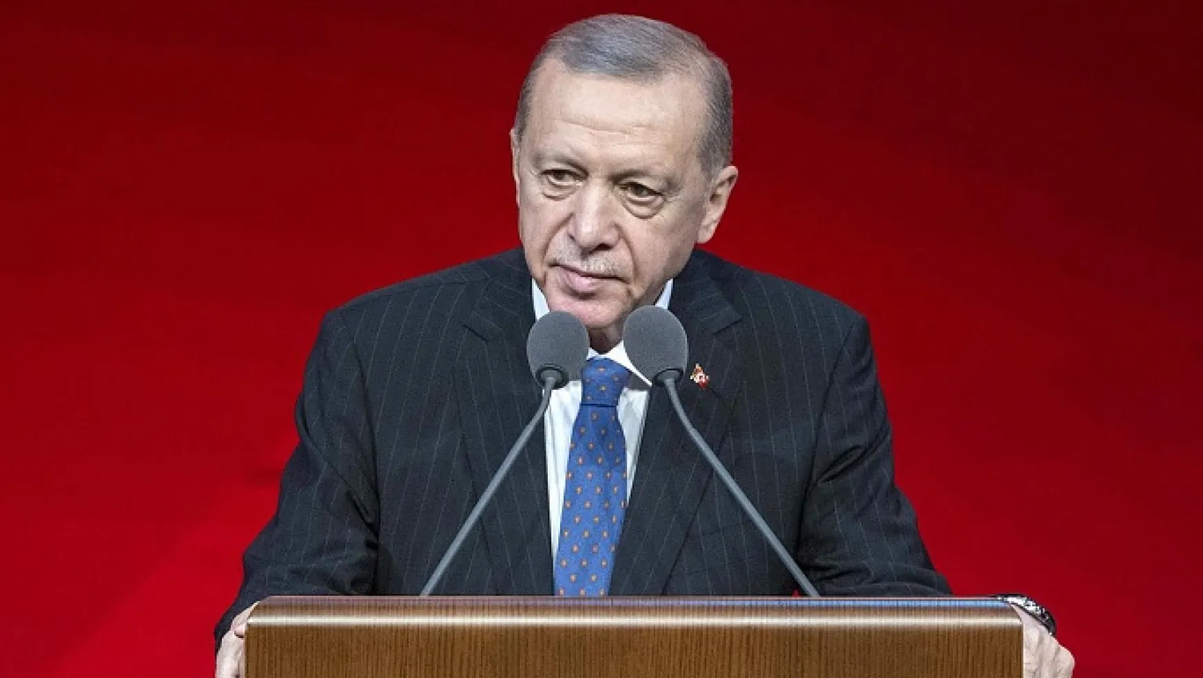 Cumhurbaşkanı Erdoğan, "İsrail Gazze'de 25 gündür insanlık suçu işliyor"
